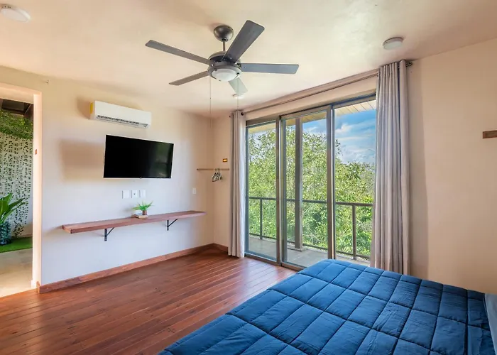 Master Jungle Penthouse With Large Private Terrace - Santuario Boutique Appartement *