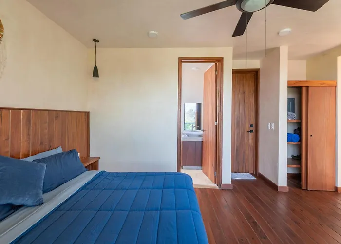 Master Jungle Penthouse With Large Private Terrace - Santuario Boutique