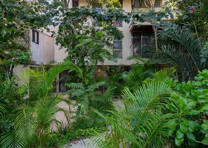 Master Jungle Penthouse With Large Private Terrace - Santuario Boutique